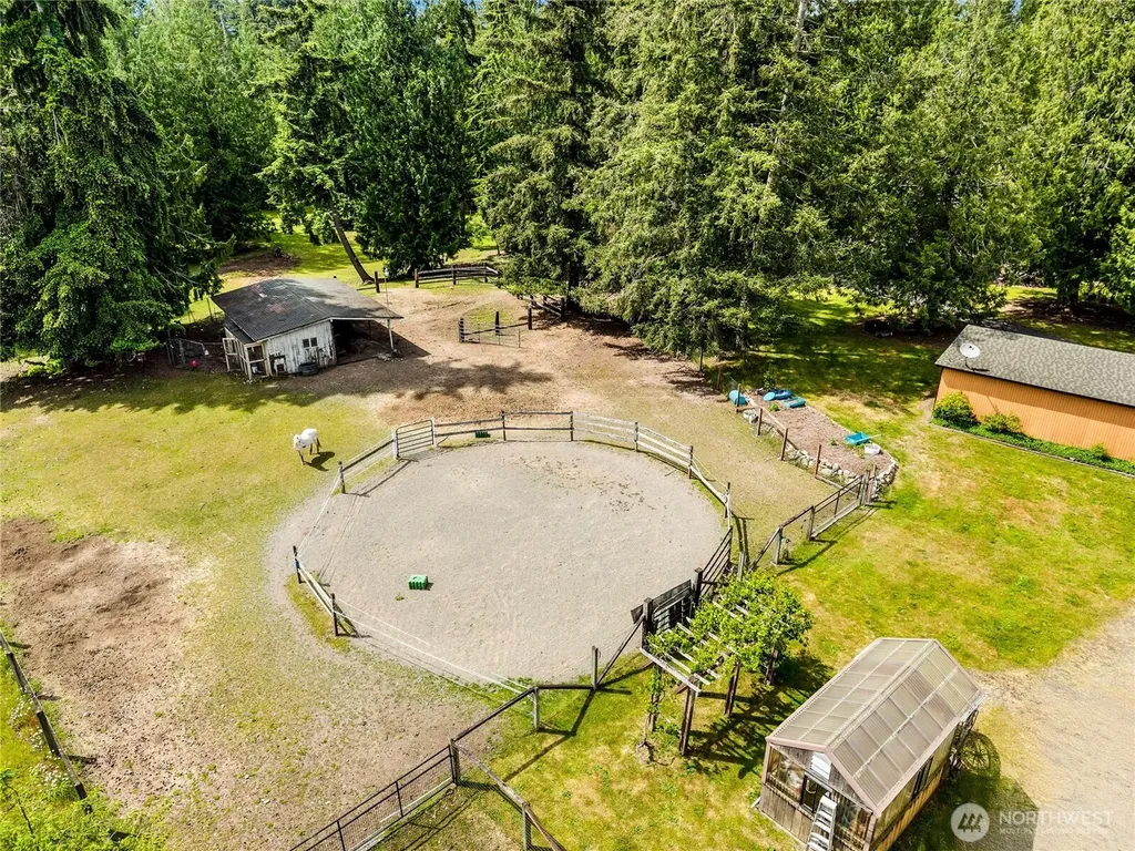 27019 SE 384th Street Enumclaw WA 98022