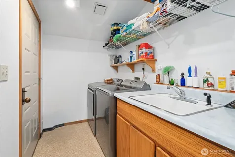 27019 SE 384th Street Enumclaw WA 98022