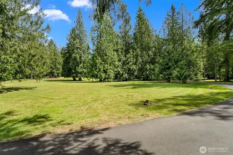 27019 SE 384th Street Enumclaw WA 98022