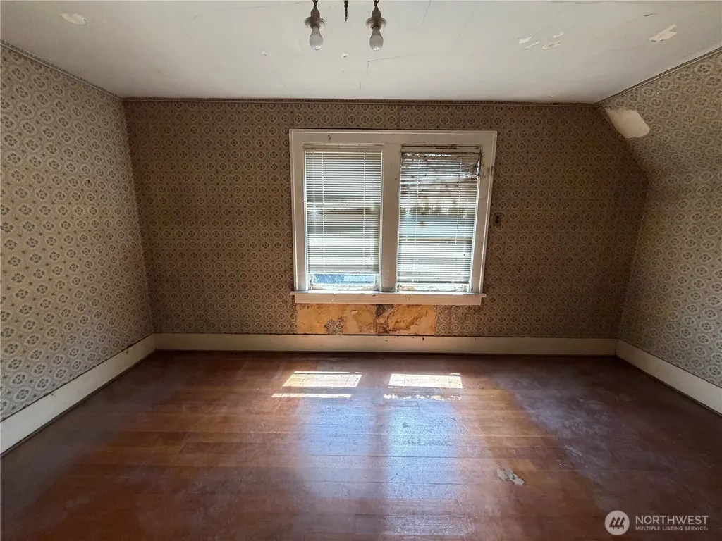3045 19th Avenue S Seattle WA 98144