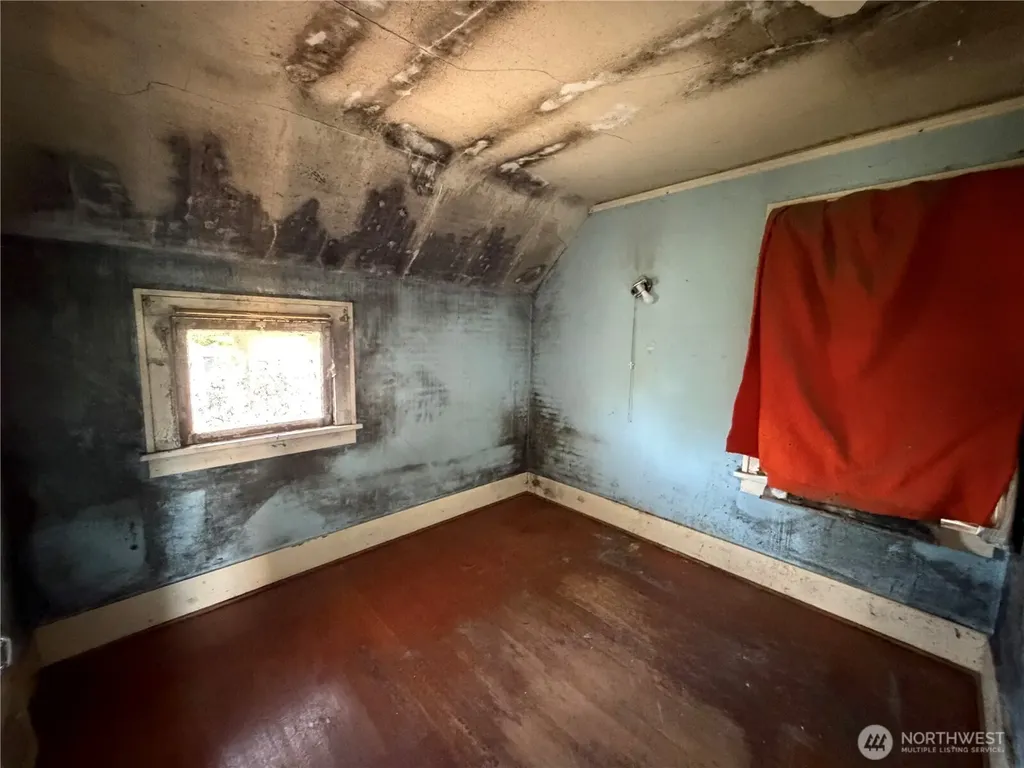 3045 19th Avenue S Seattle WA 98144
