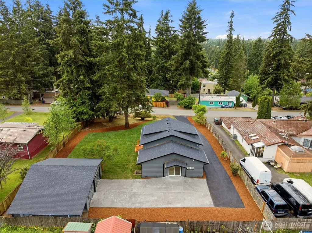 12425 9th Drive SE Everett WA 98208