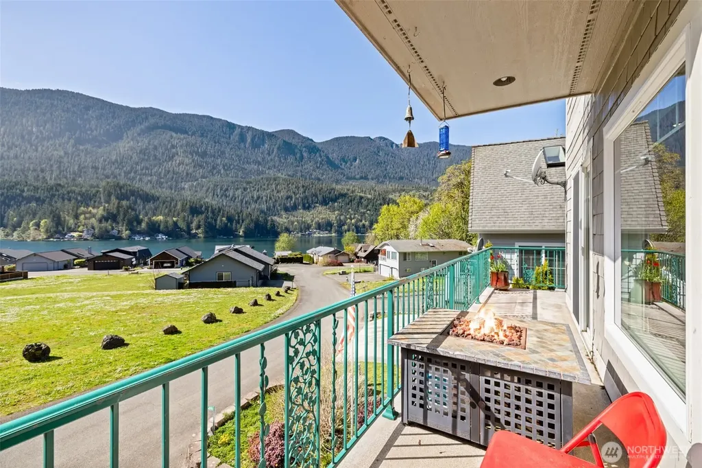 491 Maple Grove Road Port Angeles WA 98363