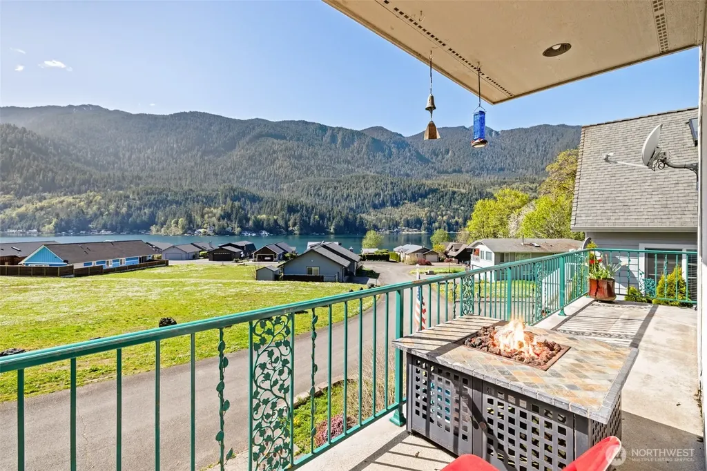 491 Maple Grove Road Port Angeles WA 98363