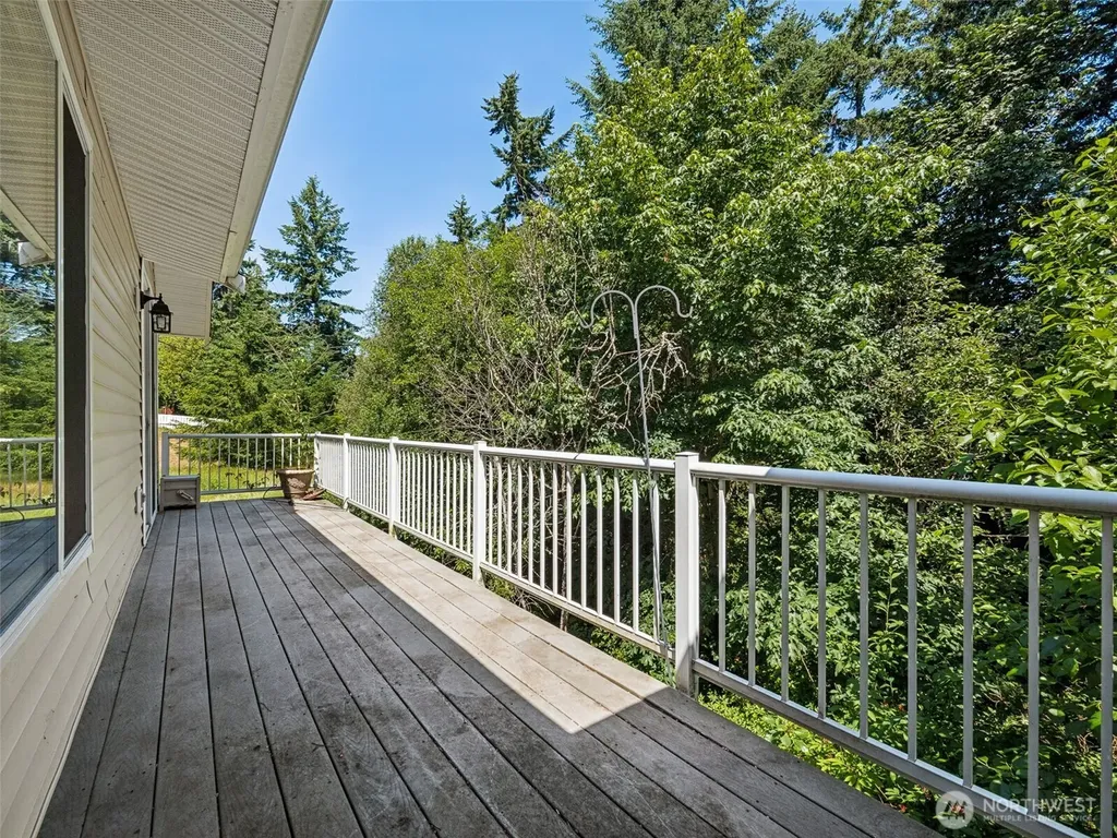 31867 48th Circle SW Federal Way WA 98023