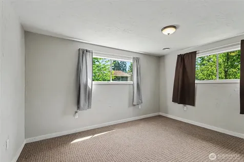 5428 Seahurst Avenue Everett WA 98203