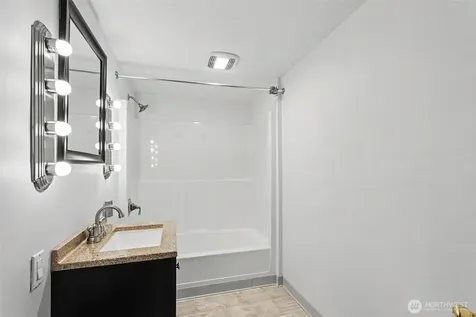 5428 Seahurst Avenue Everett WA 98203