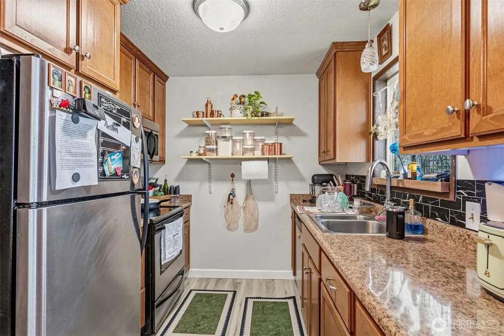 733 Delaware Street Longview WA 98632
