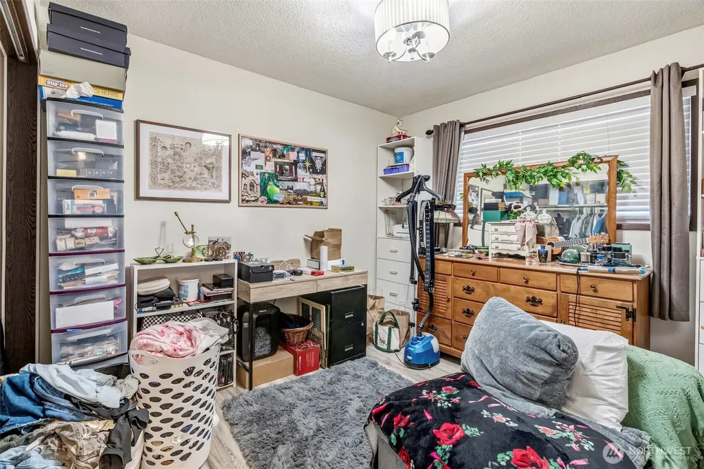 733 Delaware Street Longview WA 98632