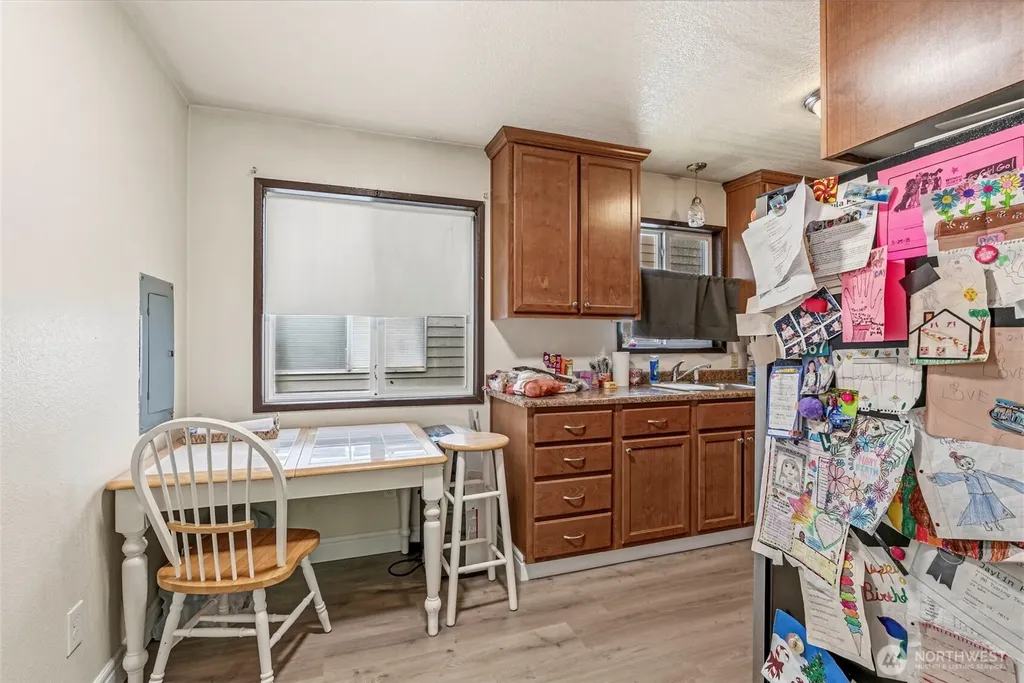 733 Delaware Street Longview WA 98632