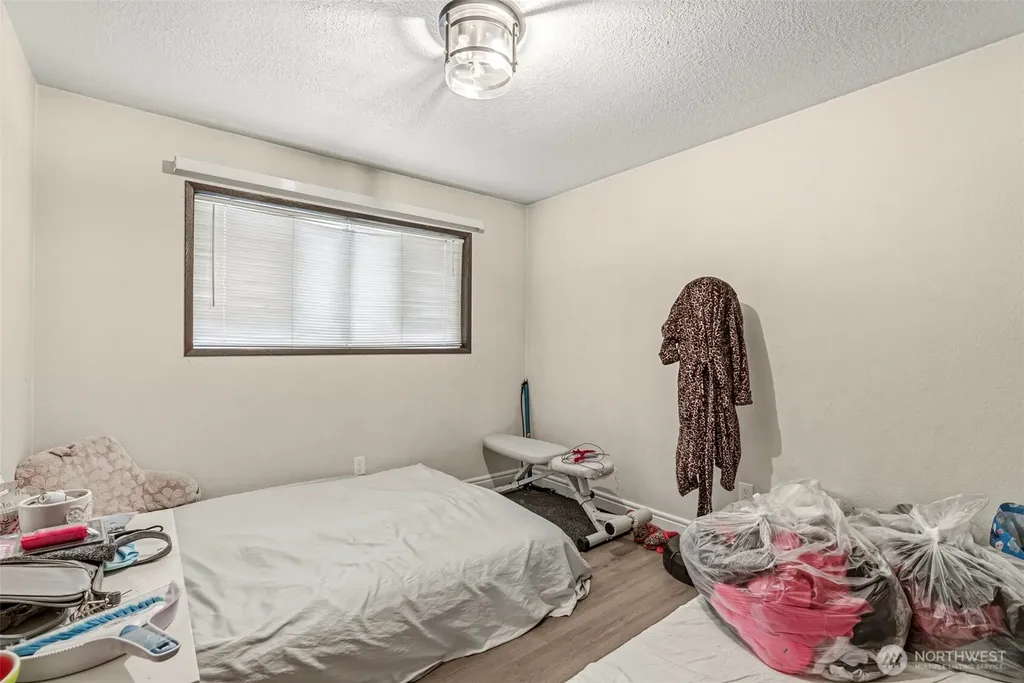 733 Delaware Street Longview WA 98632