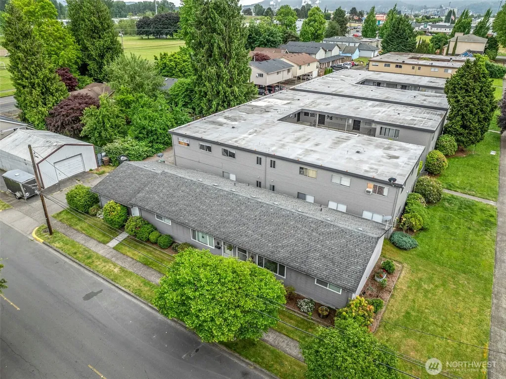 733 Delaware Street Longview WA 98632
