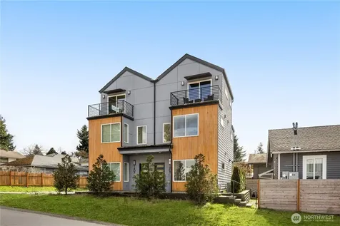 1407 N 103rd Street Seattle WA 98133