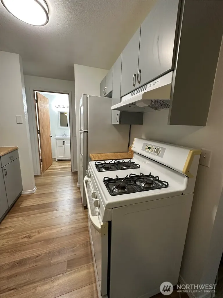 609 Shattuck Avenue S Renton WA 98057