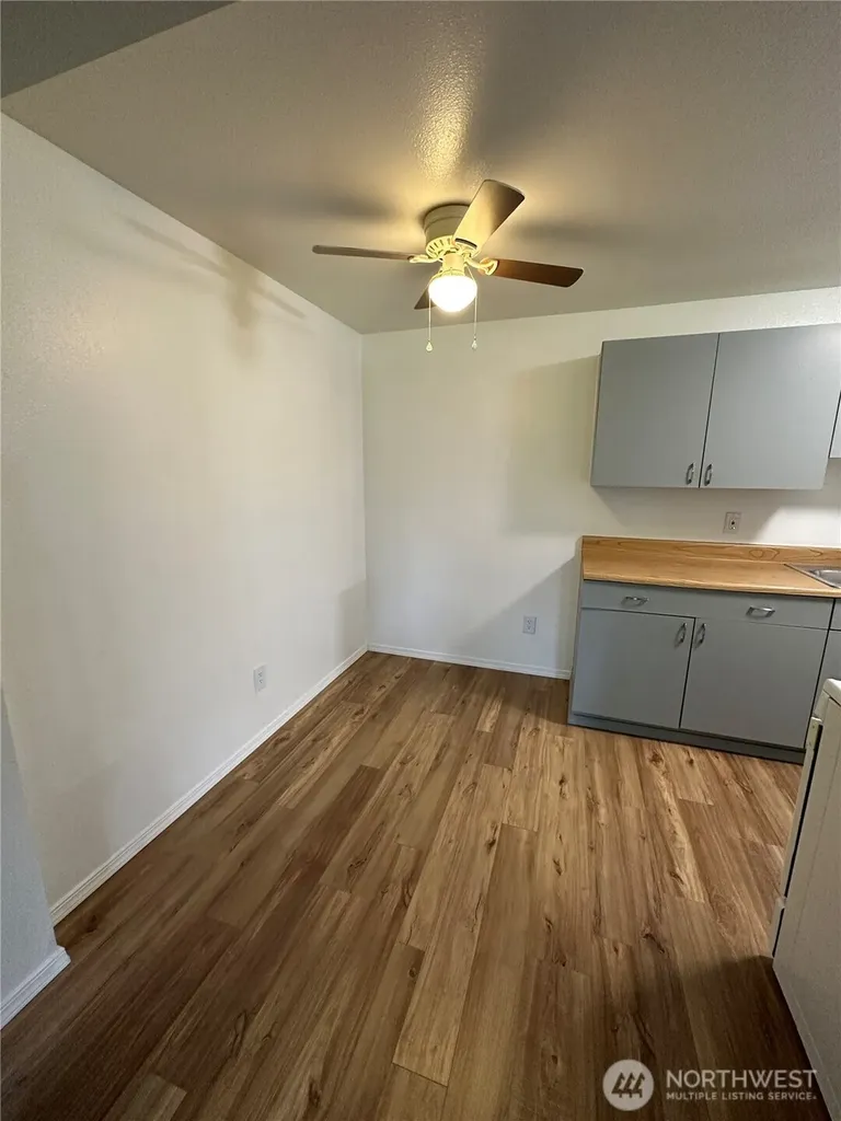 609 Shattuck Avenue S Renton WA 98057
