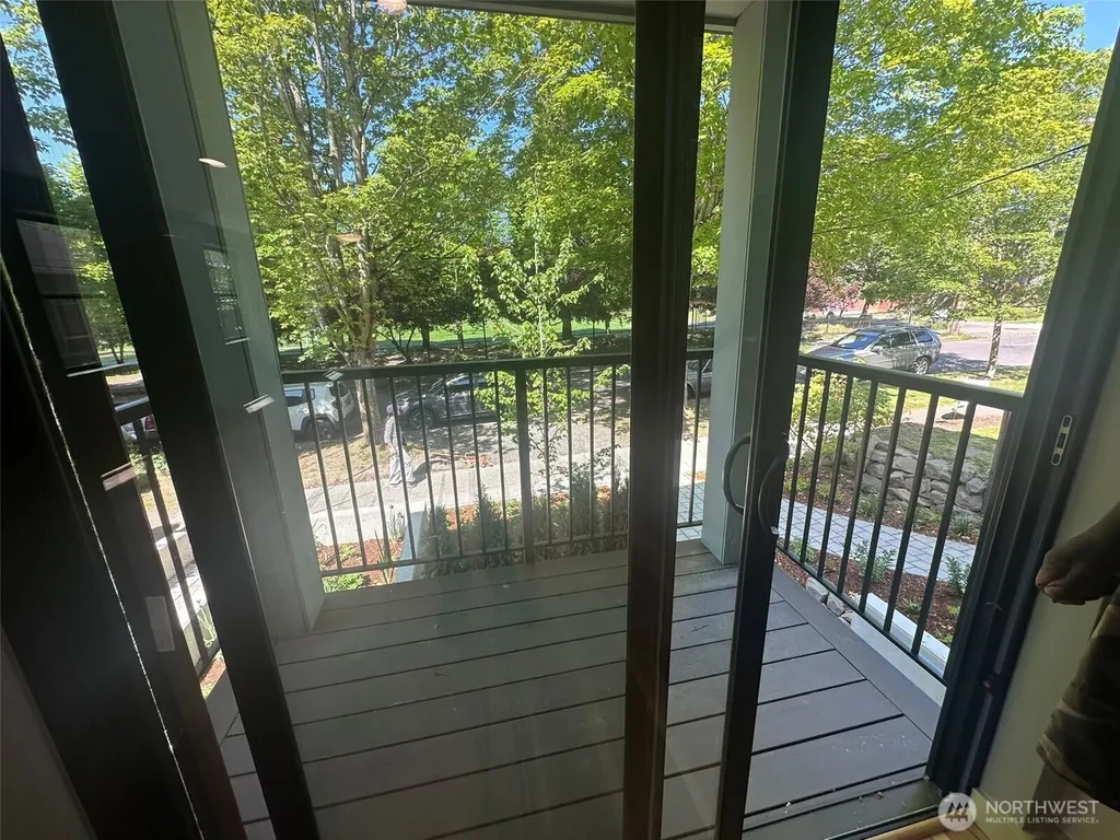 228 21st Avenue E Seattle WA 98112