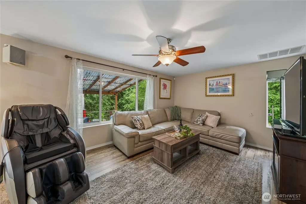 12716 97th Street Court Anderson Island WA 98303