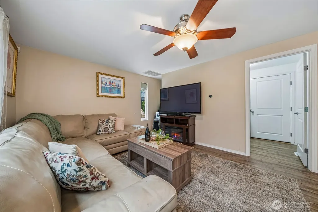 12716 97th Street Court Anderson Island WA 98303