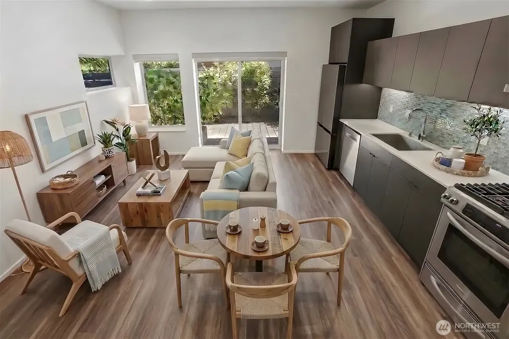 2651 22nd Avenue W Seattle WA 98199