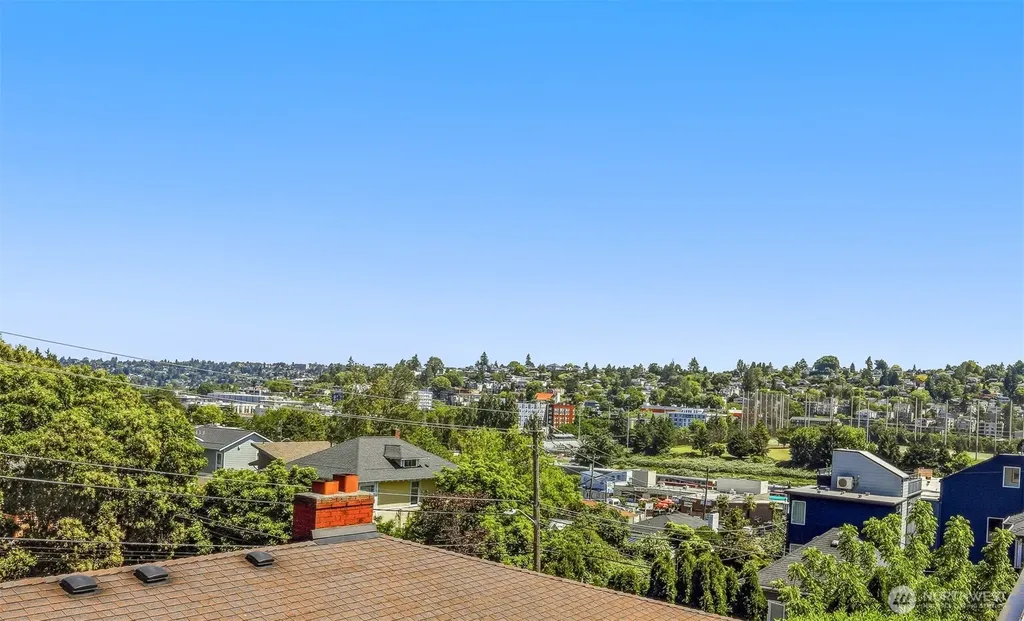 2651 22nd Avenue W Seattle WA 98199