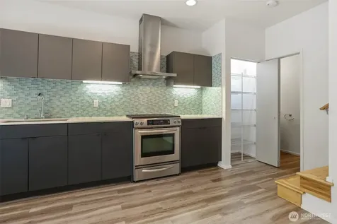 2651 22nd Avenue W Seattle WA 98199