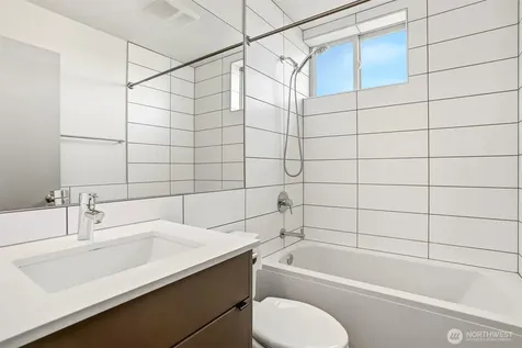 2651 22nd Avenue W Seattle WA 98199
