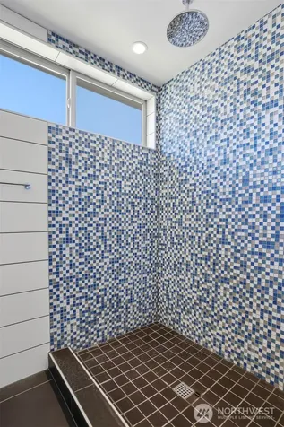 2651 22nd Avenue W Seattle WA 98199