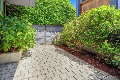 2651 22nd Avenue W Seattle WA 98199