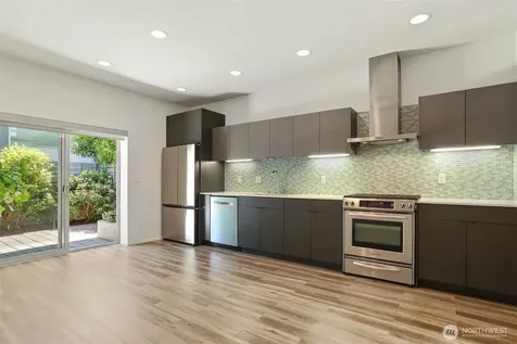 2651 22nd Avenue W Seattle WA 98199