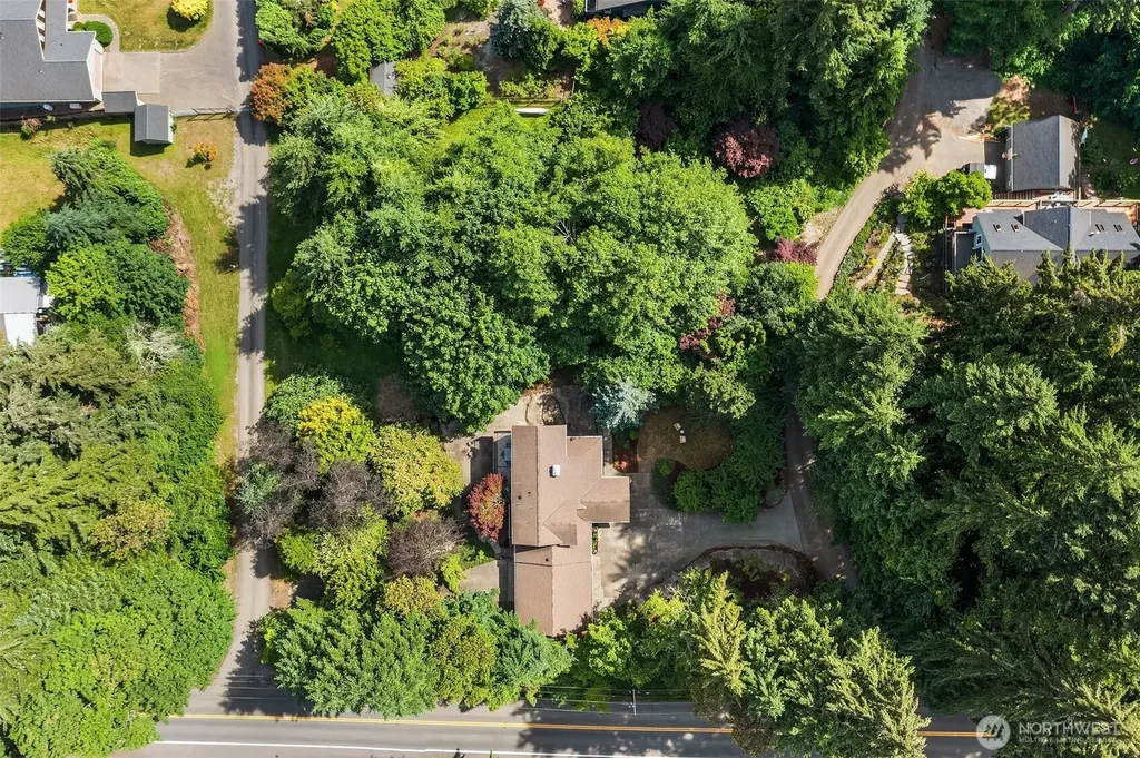 22808 105th Avenue SW Vashon WA 98070