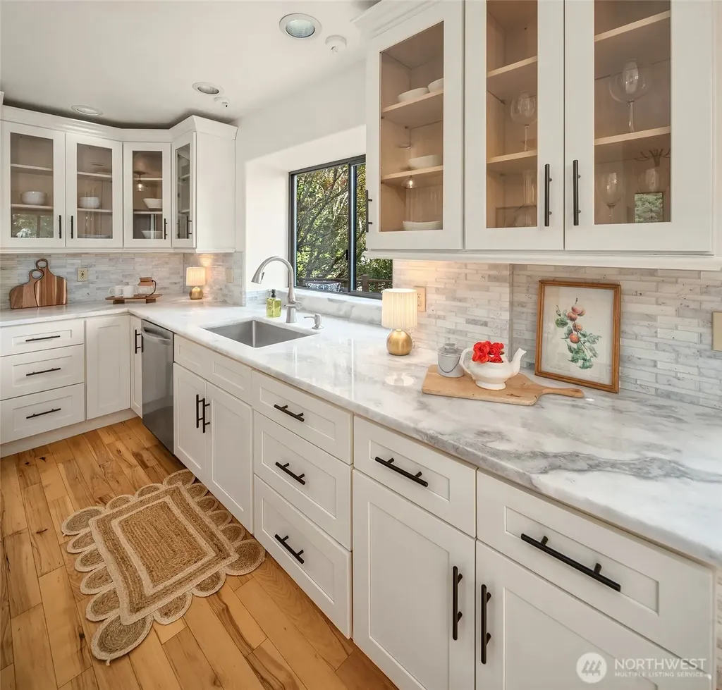 22808 105th Avenue SW Vashon WA 98070