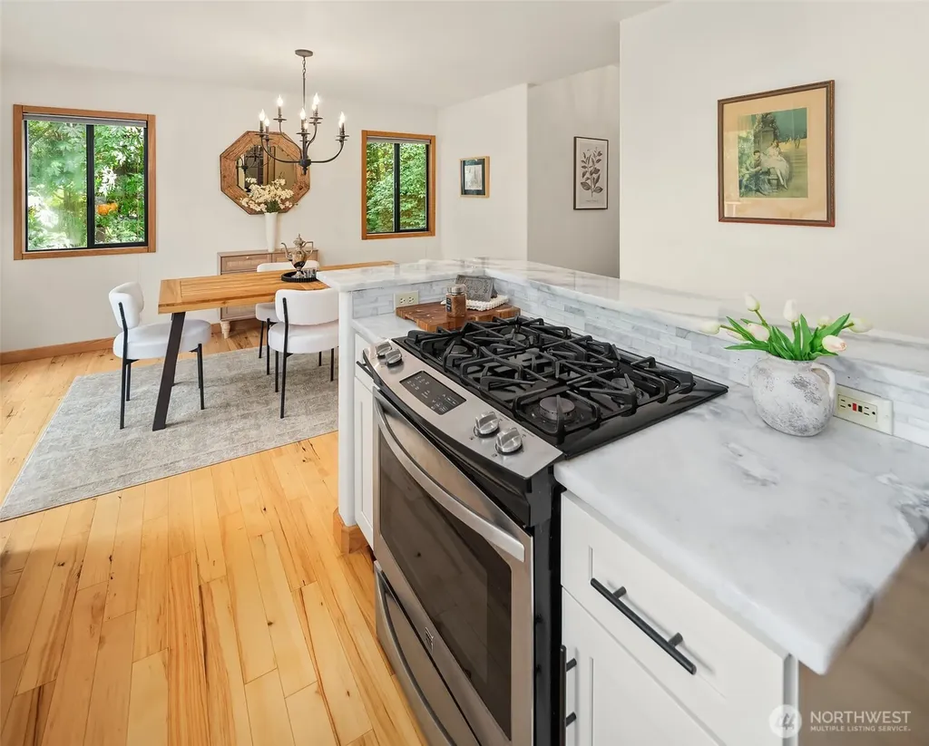 22808 105th Avenue SW Vashon WA 98070
