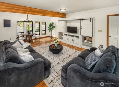 22808 105th Avenue SW Vashon WA 98070