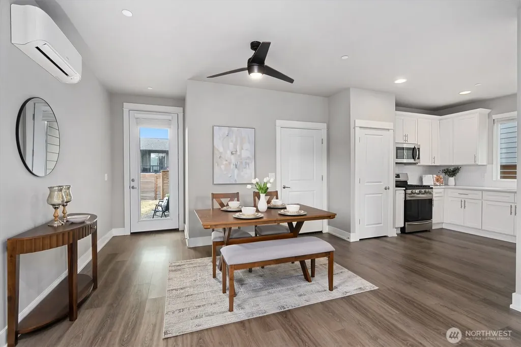 18774 E Edmunds Court E Bonney Lake WA 98391
