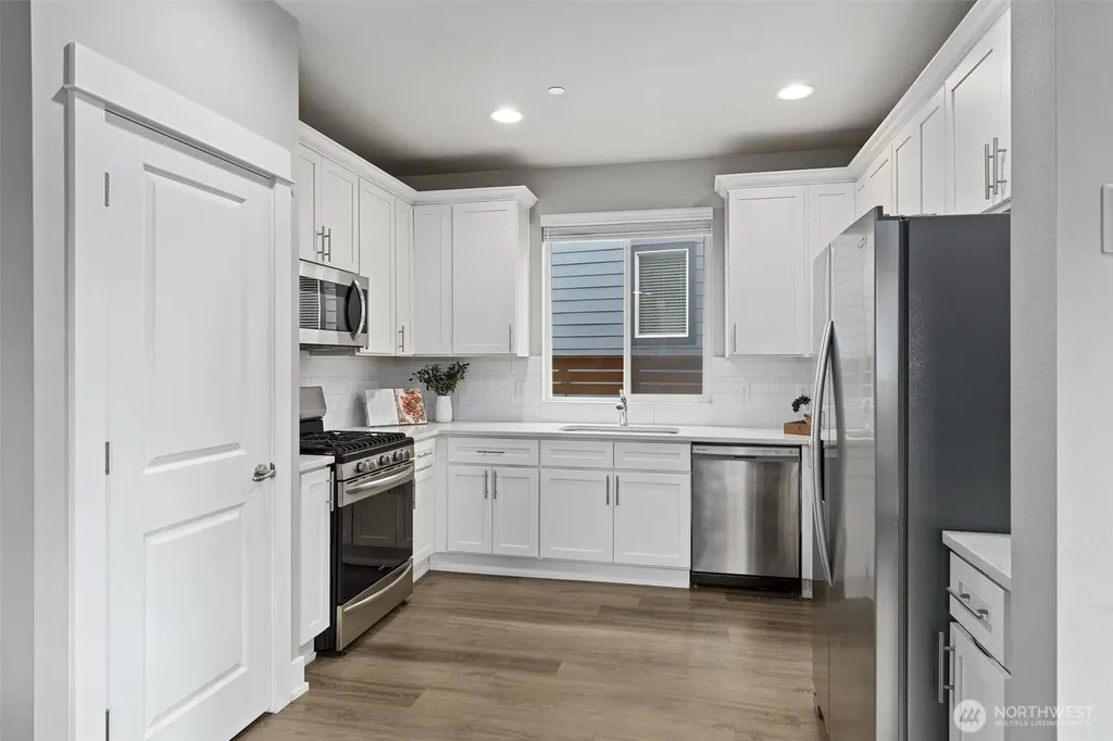 18774 E Edmunds Court E Bonney Lake WA 98391