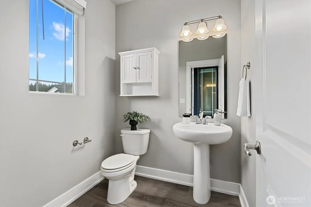 18774 E Edmunds Court E Bonney Lake WA 98391