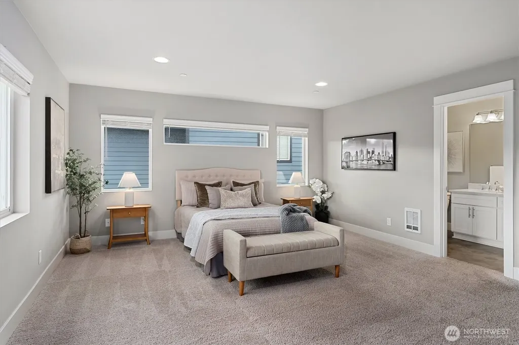 18774 E Edmunds Court E Bonney Lake WA 98391