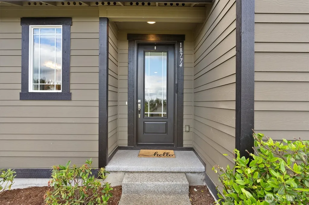 18774 E Edmunds Court E Bonney Lake WA 98391