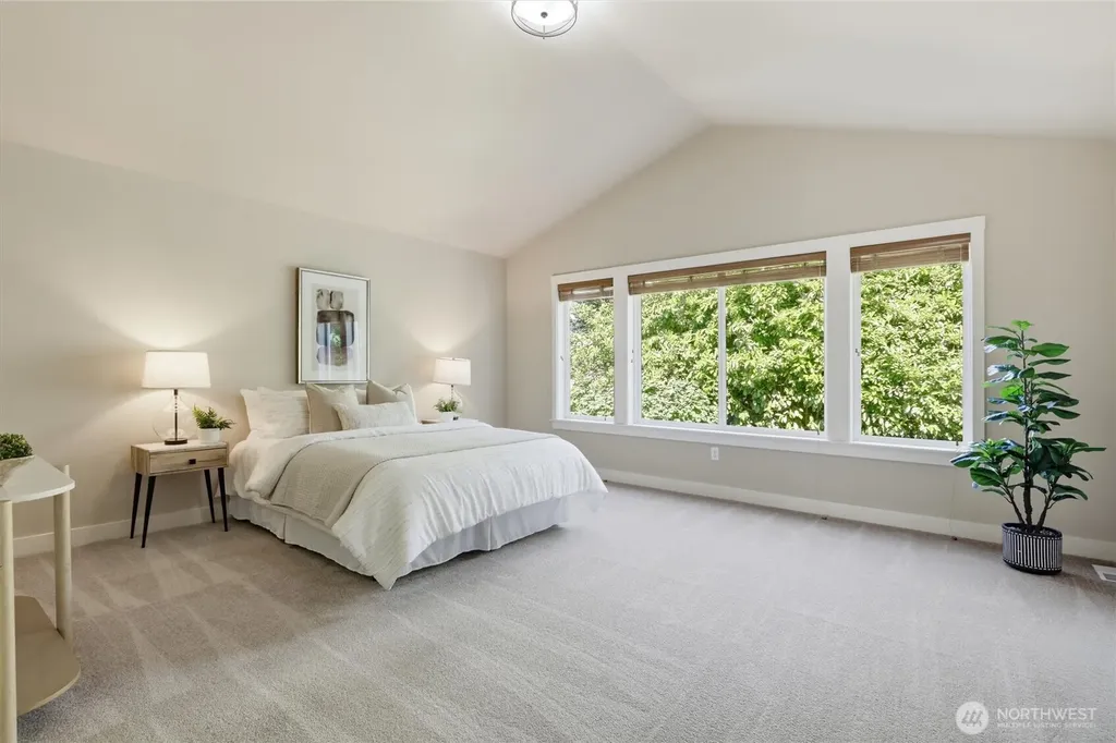 8642 NE 123rd Place Kirkland WA 98034