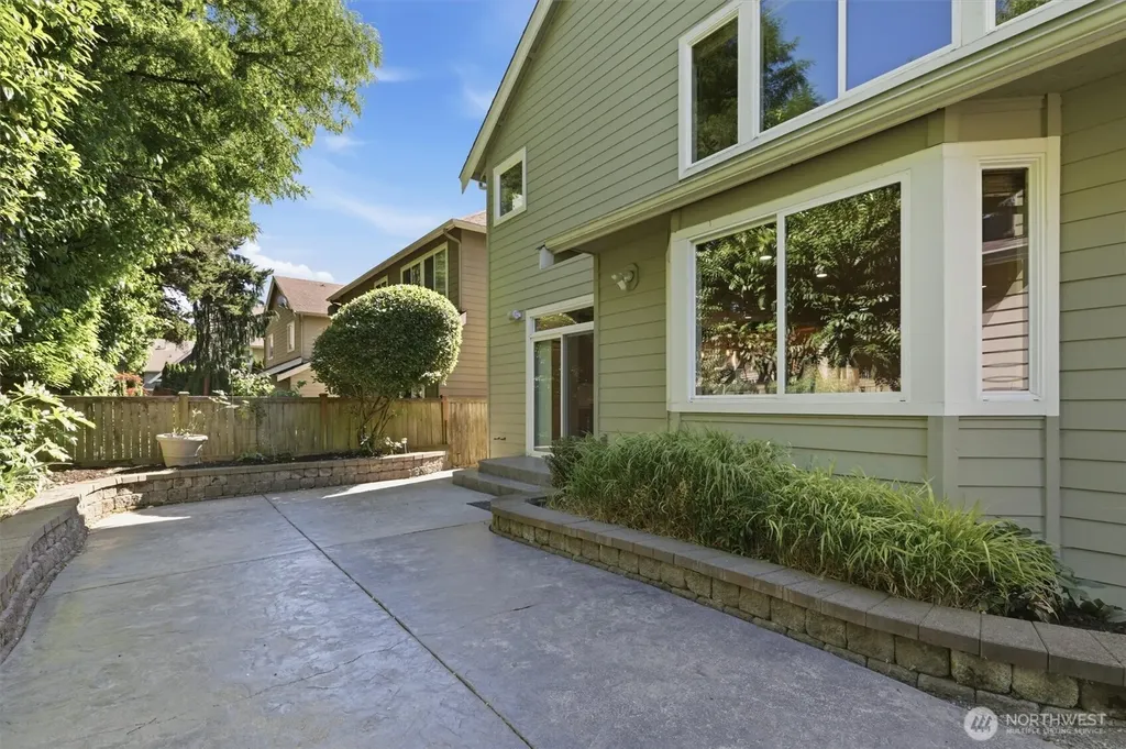 8642 NE 123rd Place Kirkland WA 98034