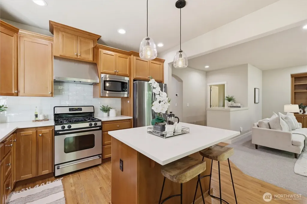 8642 NE 123rd Place Kirkland WA 98034