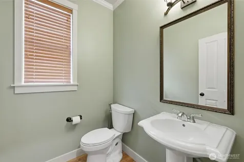 8642 NE 123rd Place Kirkland WA 98034