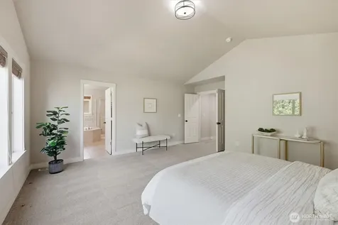 8642 NE 123rd Place Kirkland WA 98034