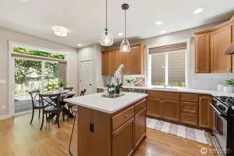 8642 NE 123rd Place Kirkland WA 98034