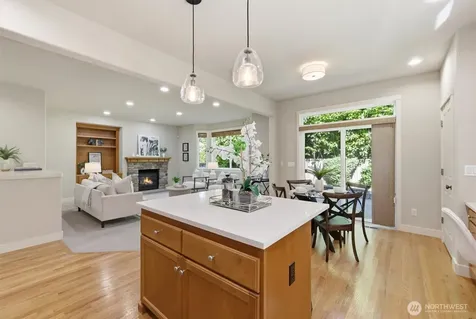 8642 NE 123rd Place Kirkland WA 98034