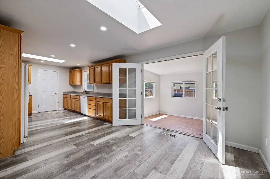 17916 40th Avenue E Tacoma WA 98446