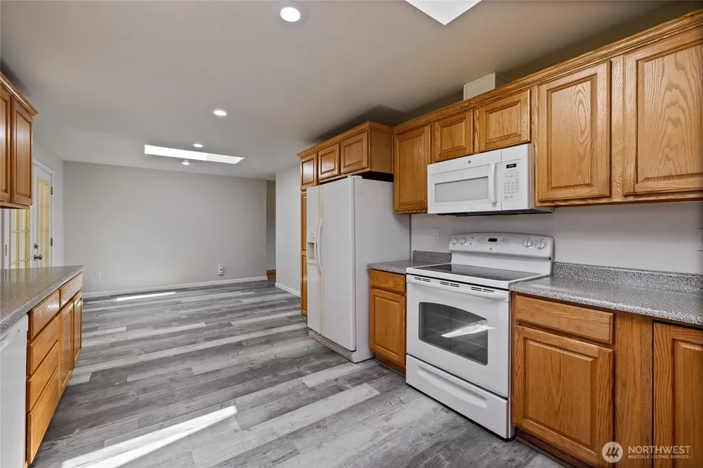17916 40th Avenue E Tacoma WA 98446