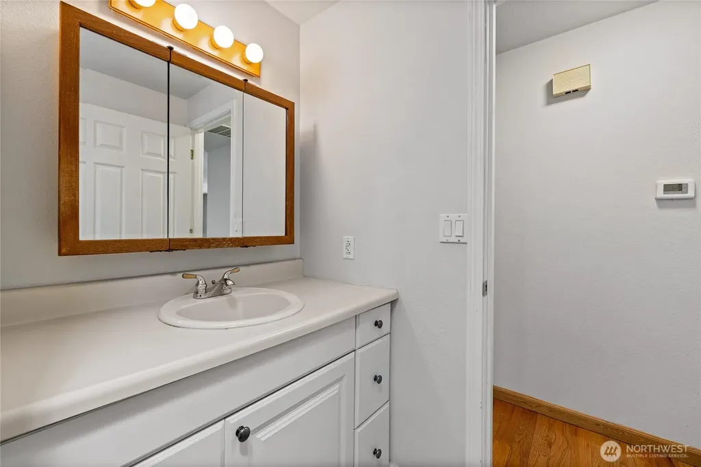 17916 40th Avenue E Tacoma WA 98446