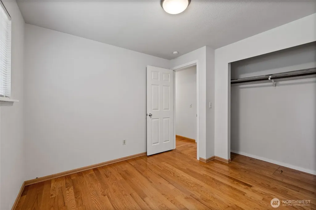 17916 40th Avenue E Tacoma WA 98446