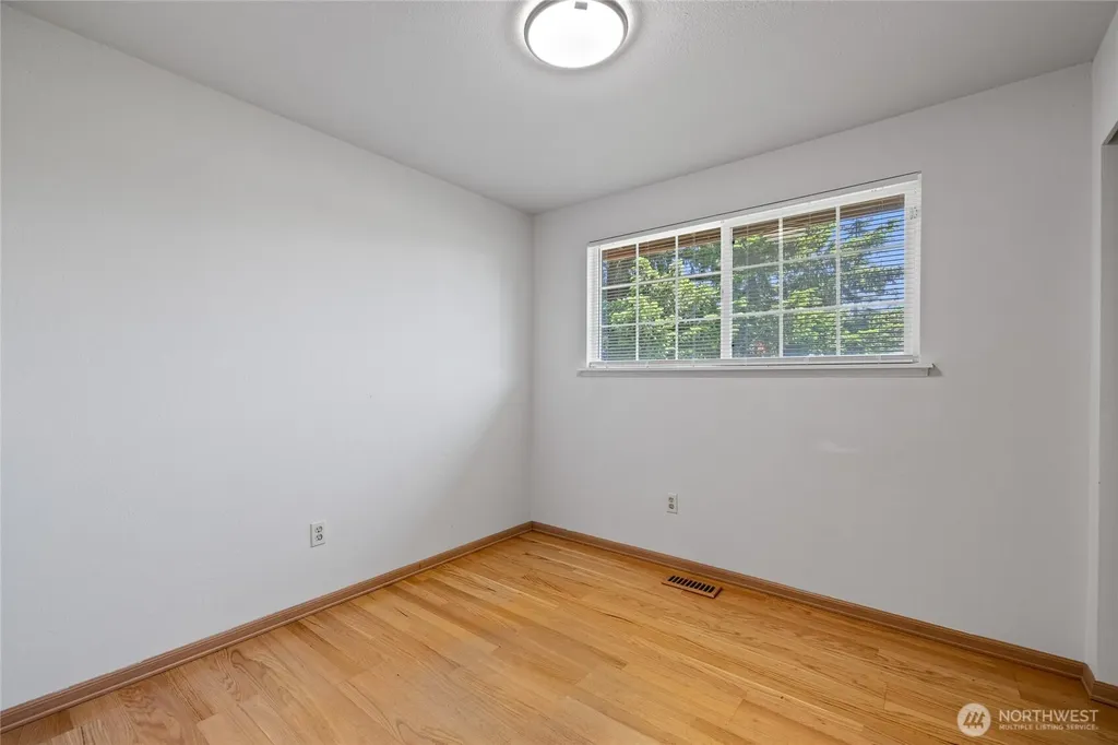 17916 40th Avenue E Tacoma WA 98446